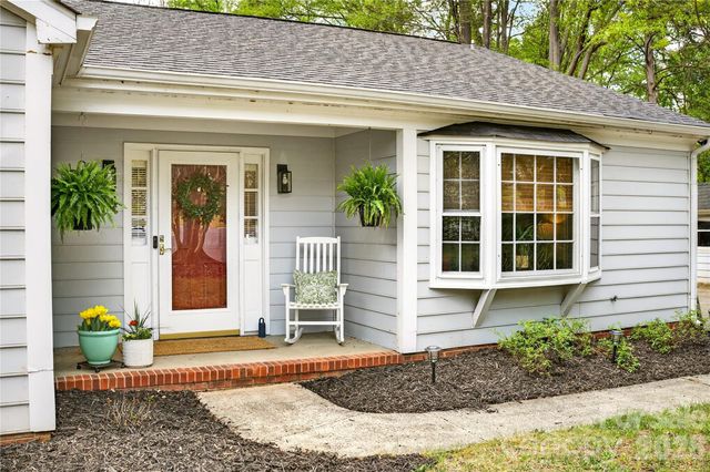 8844 Kirchenbaum Drive, Charlotte, NC 28210