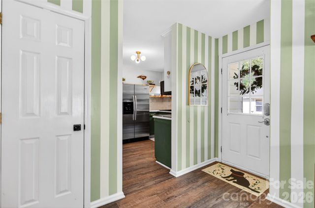 8844 Kirchenbaum Drive, Charlotte, NC 28210