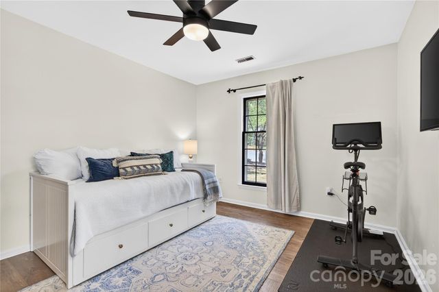 8844 Kirchenbaum Drive, Charlotte, NC 28210