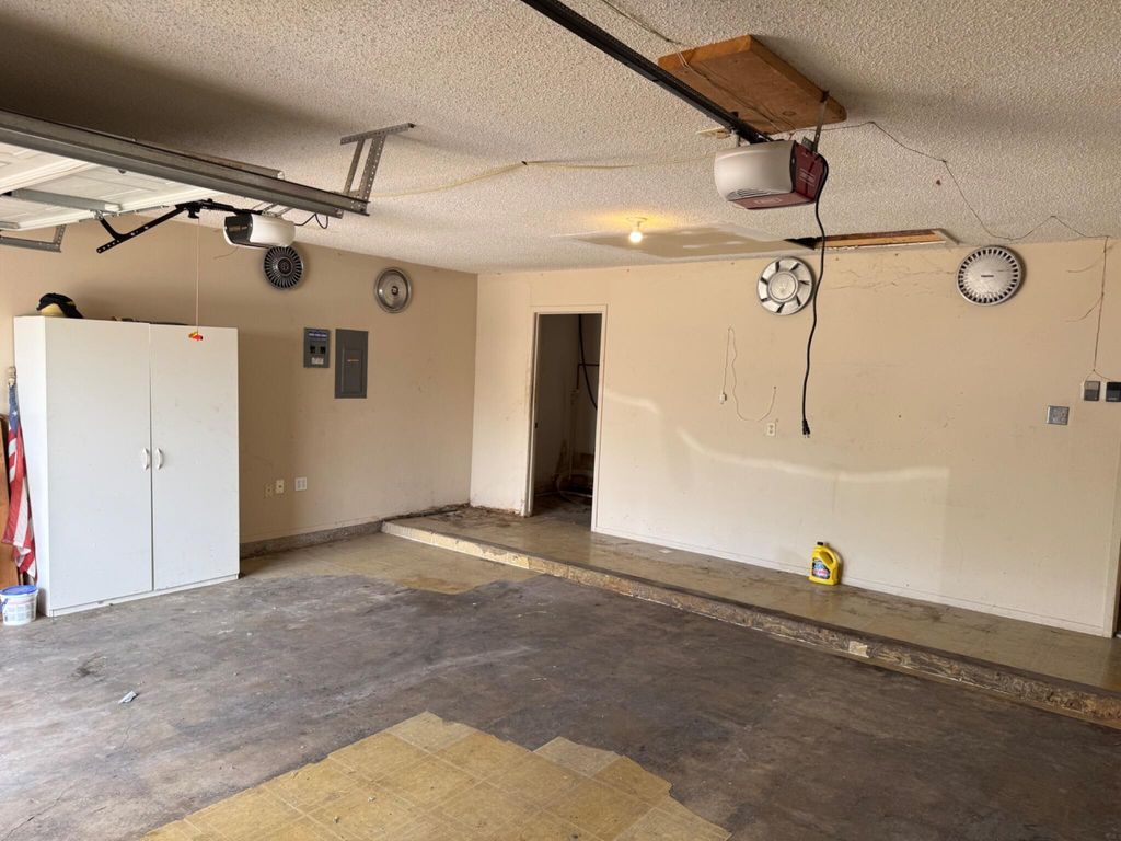 Image 24 of property listing at 3814 Sunset Drive, San Angelo, TX 76904