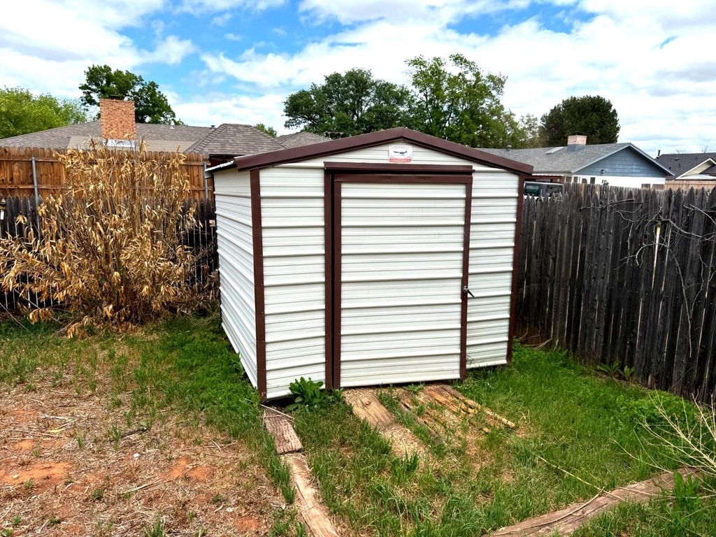 Image 27 of property listing at 3814 Sunset Drive, San Angelo, TX 76904