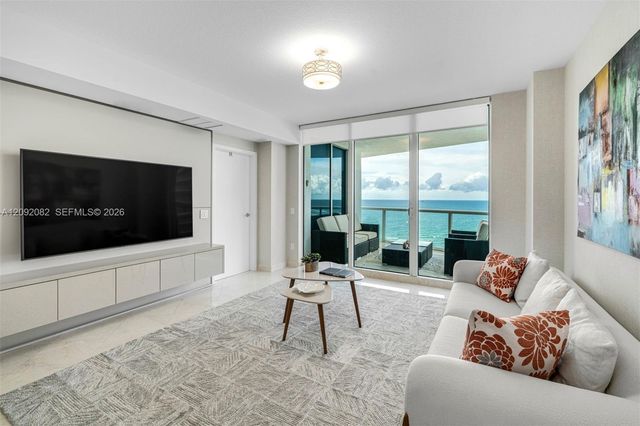 3801 Collins Avenue 1505, Miami Beach, FL 33140