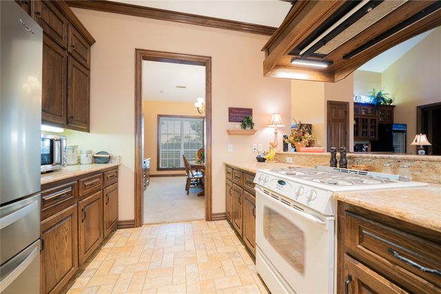 1032 W FM 900, Mount Vernon, TX 75457
