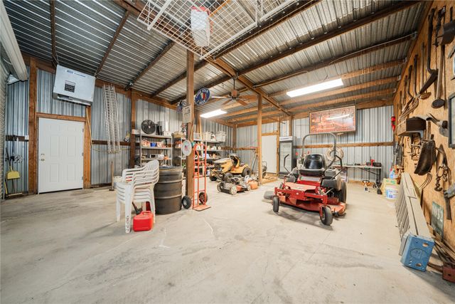 1032 W FM 900, Mount Vernon, TX 75457