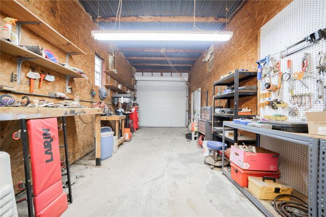 1032 W FM 900, Mount Vernon, TX 75457