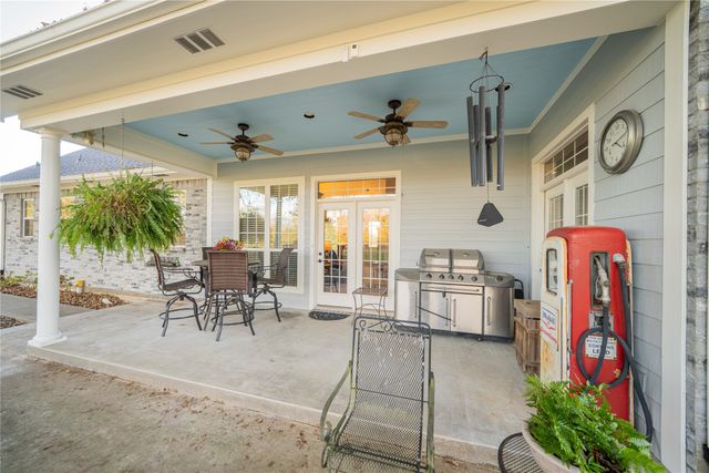 1032 W FM 900, Mount Vernon, TX 75457