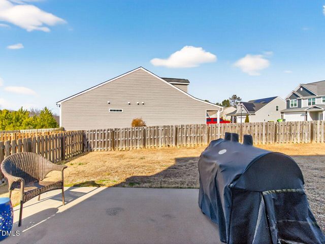 8 Solstice Lane, Garner, NC 27529