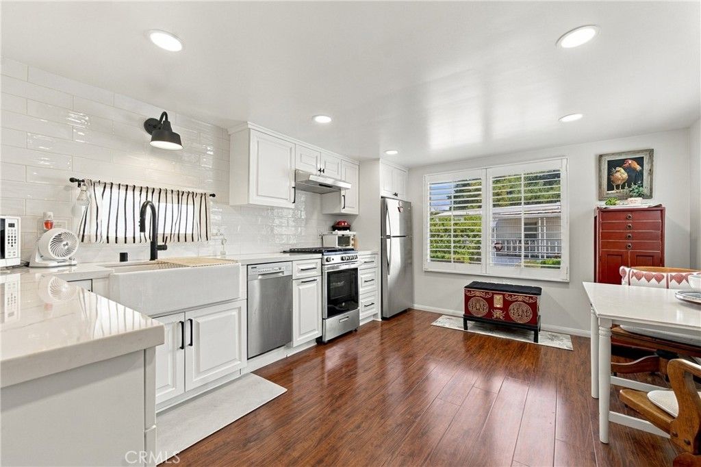 11401 Topanga Canyon Blvd 37, Chatsworth, CA 91311 — photo 3