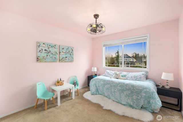 1424 Latham Court, Dupont, WA 98327