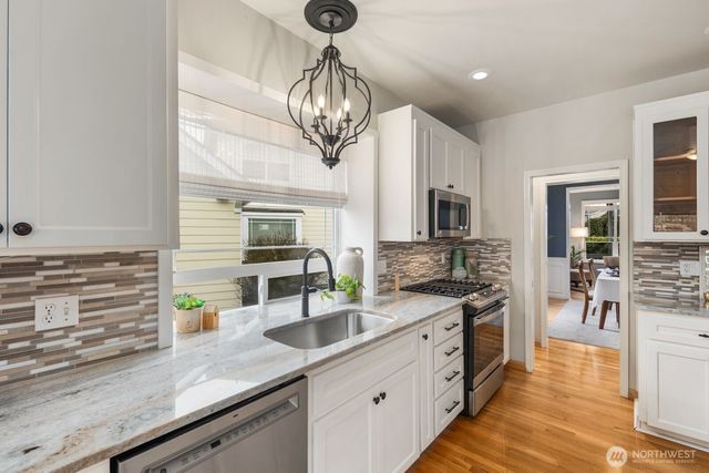 1424 Latham Court, Dupont, WA 98327