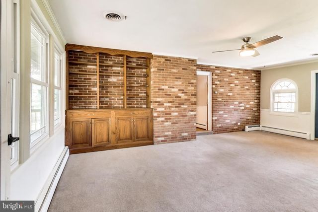 3904 OVERLOOK LN, Monrovia, MD 21770