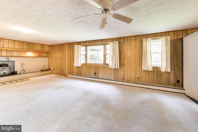 3904 OVERLOOK LN, Monrovia, MD 21770