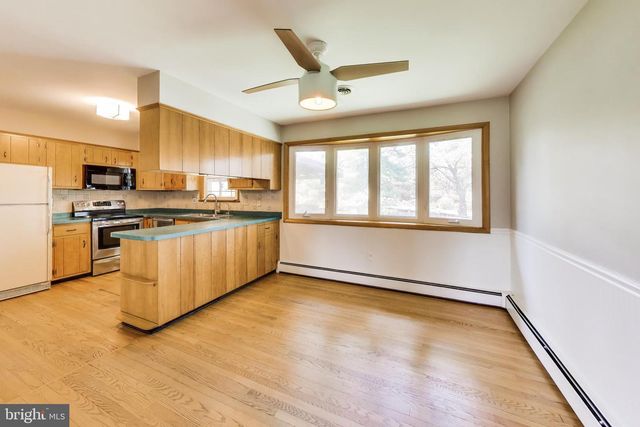 3904 OVERLOOK LN, Monrovia, MD 21770