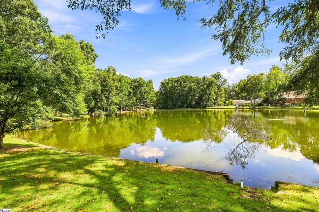 110 Stonehedge Drive, Greenville, SC 29615