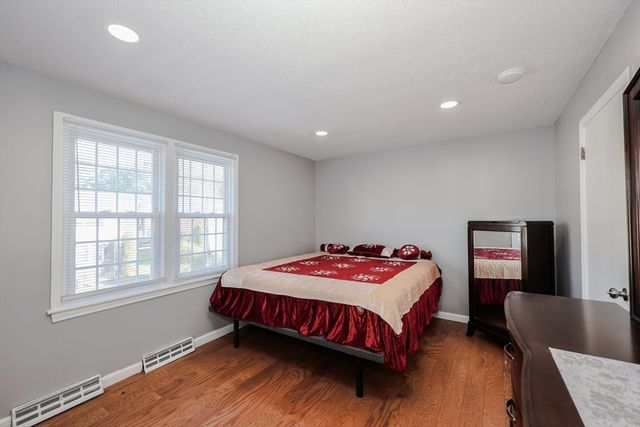 32A Rockingham Street 32A, Lowell, MA 01852