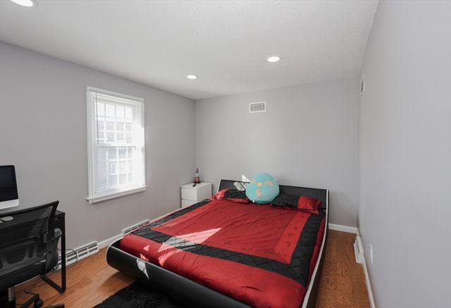 32A Rockingham Street 32A, Lowell, MA 01852