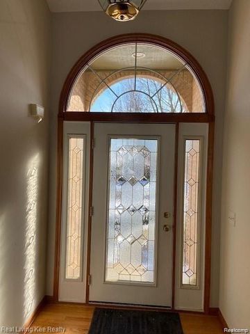 1809 CLOVERDALE Drive, Rochester, MI 48307