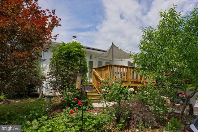 355 HARRY RD, Coatesville, PA 19320