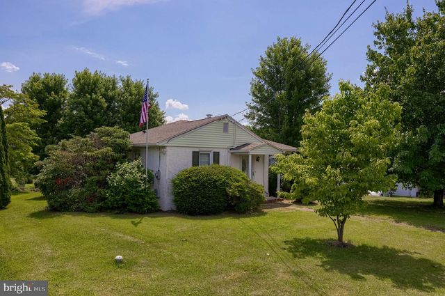 355 HARRY RD, Coatesville, PA 19320