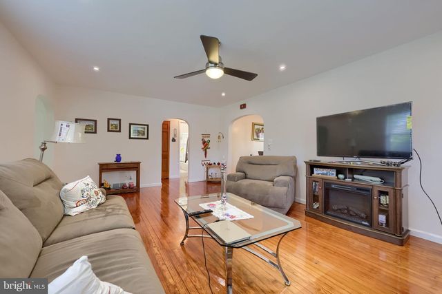 355 HARRY RD, Coatesville, PA 19320