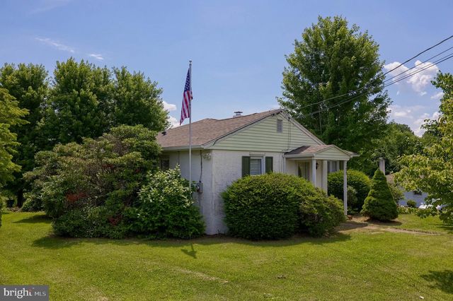 355 HARRY RD, Coatesville, PA 19320