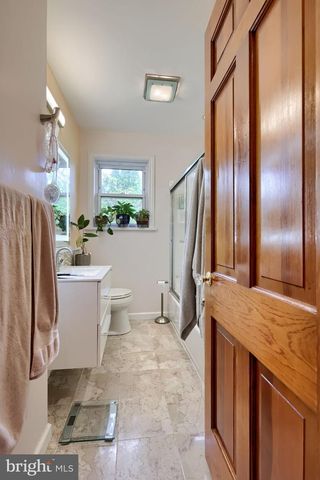 355 HARRY RD, Coatesville, PA 19320