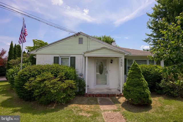 355 HARRY RD, Coatesville, PA 19320