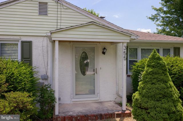 355 HARRY RD, Coatesville, PA 19320