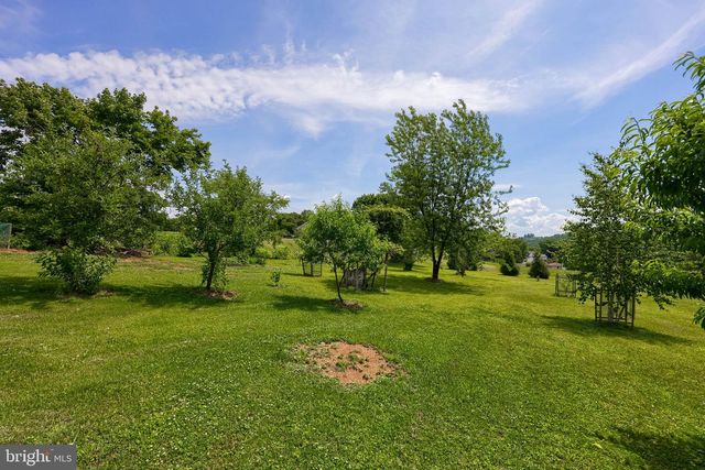 355 HARRY RD, Coatesville, PA 19320
