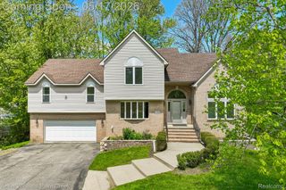 1358 Potomac Drive, Rochester Hills, MI 48306