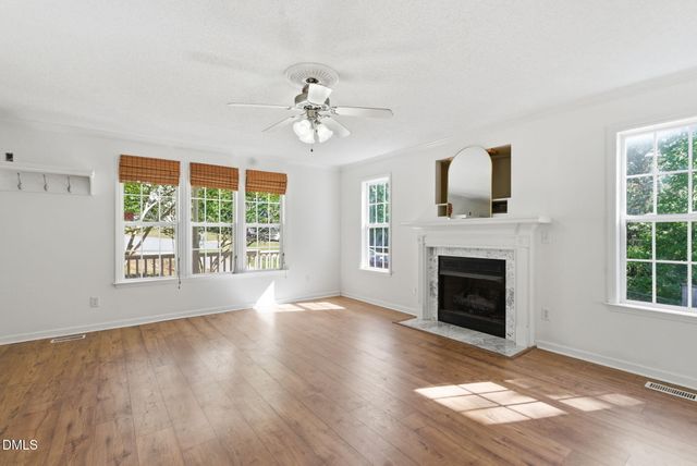 40 Glenda Lane, Garner, NC 27529