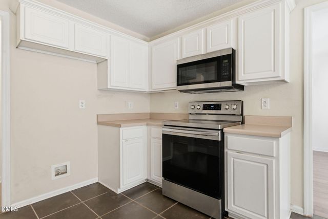 40 Glenda Lane, Garner, NC 27529