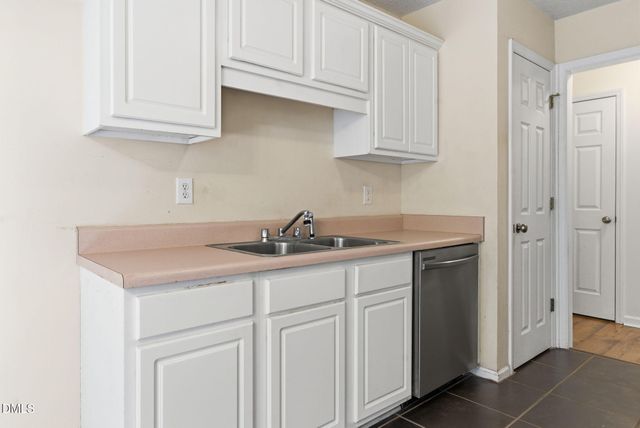 40 Glenda Lane, Garner, NC 27529