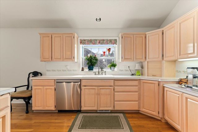 518 N Dunbarton Oaks Ln, Liberty Lake, WA 99019