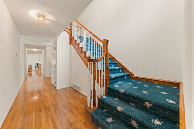 518 N Dunbarton Oaks Ln, Liberty Lake, WA 99019