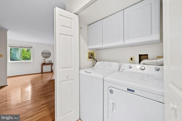 34 LACOSTA CT, Towson, MD 21204