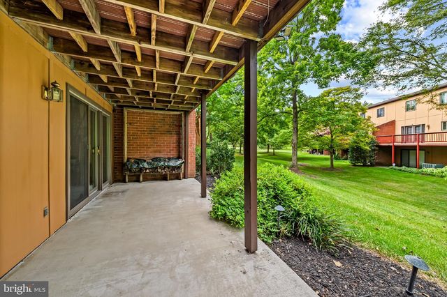 34 LACOSTA CT, Towson, MD 21204