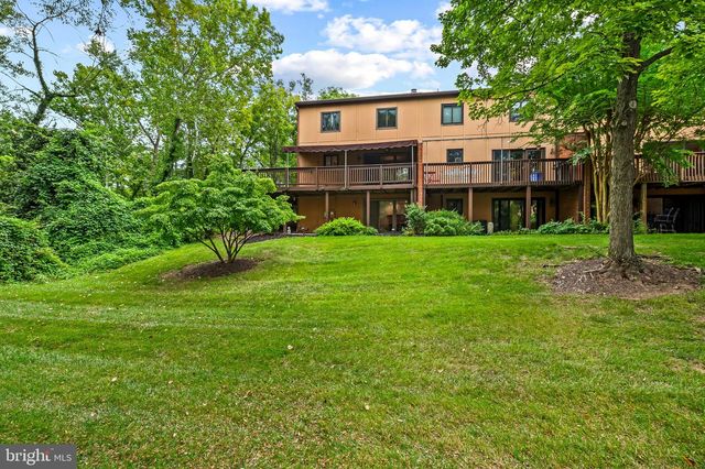 34 LACOSTA CT, Towson, MD 21204