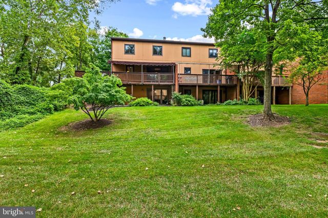 34 LACOSTA CT, Towson, MD 21204