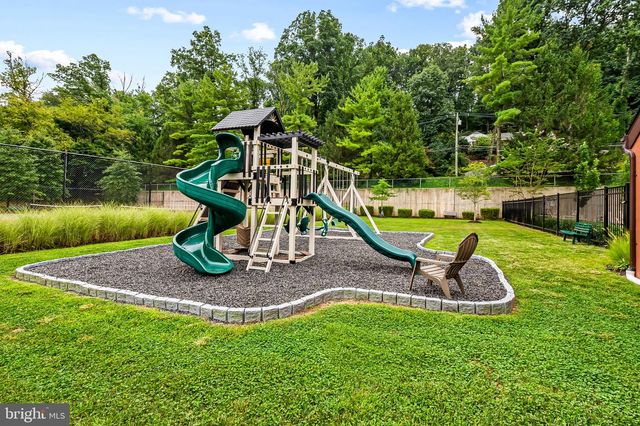34 LACOSTA CT, Towson, MD 21204