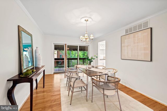 34 LACOSTA CT, Towson, MD 21204
