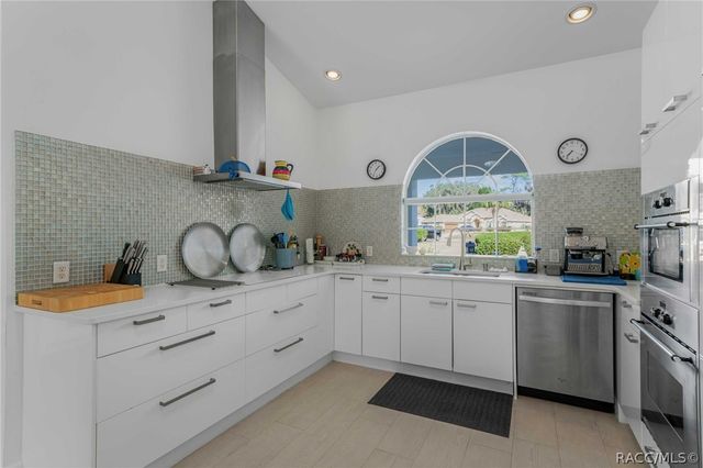 1194 N Timucuan Trail, Inverness, FL 34453