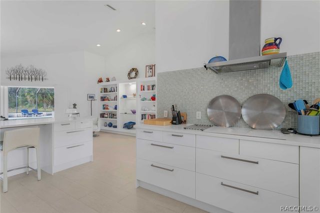 1194 N Timucuan Trail, Inverness, FL 34453