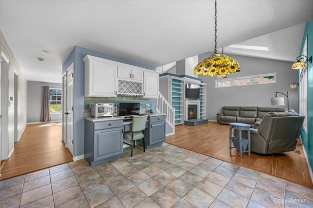 36452 N Tara Court, Ingleside, IL 60041