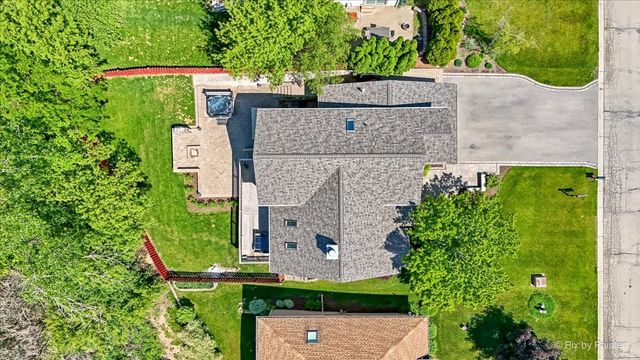 36452 N Tara Court, Ingleside, IL 60041