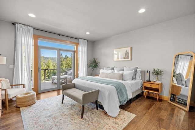 13022 E San Juan Ln, Spokane Valley, WA 99206