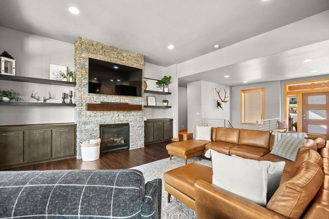 13022 E San Juan Ln, Spokane Valley, WA 99206