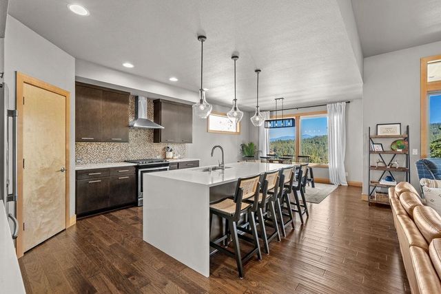 13022 E San Juan Ln, Spokane Valley, WA 99206