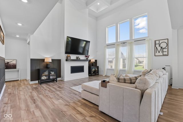 11420 Gammel Place, Fishers, IN 46040