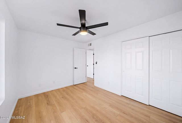 8022 N Oldfather Road, Tucson, AZ 85741